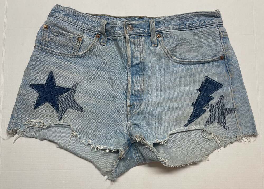 Levi’s Customized Premium 501 Original Cut-Off Denim Short Size 31 Star Festival